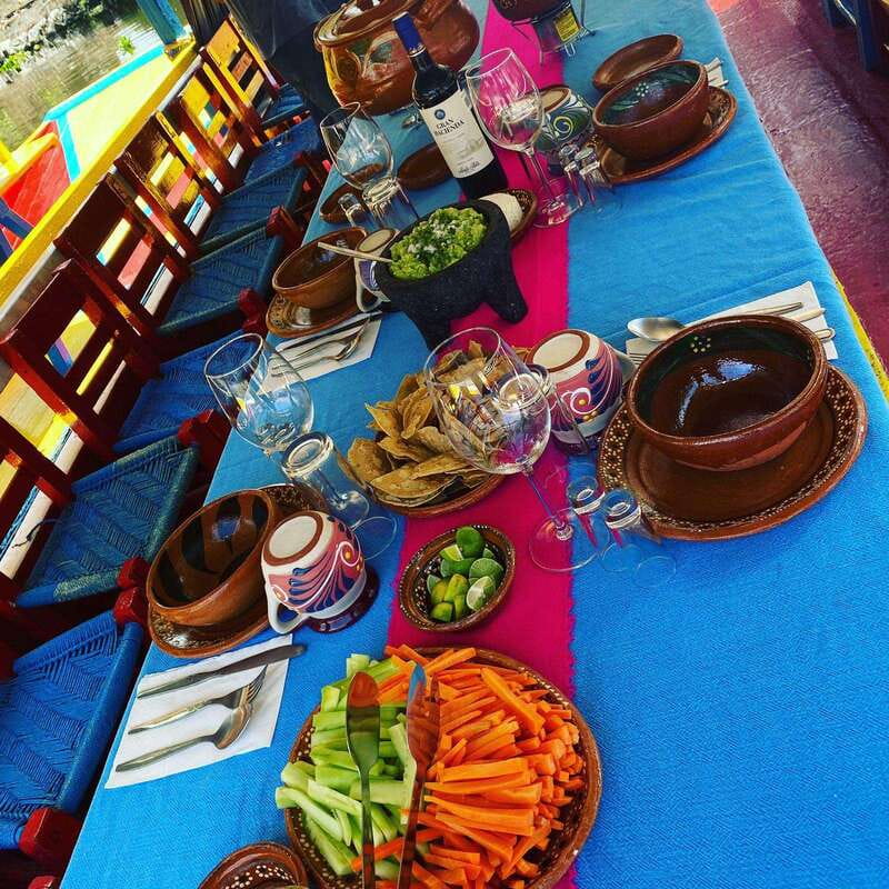 Xochimilco: Eco Tour With Food - Your 3-hour trajinera rental: what you actually get on the water