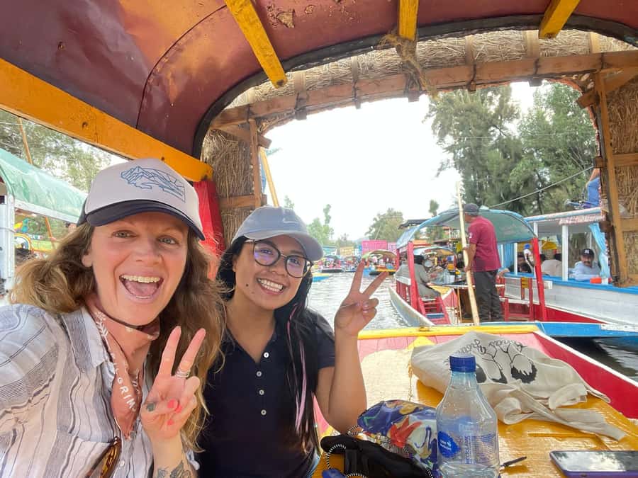 Xochimilco: Food and Trajinera Ride with Local Women - Price and value: why $64 can make sense for food plus boat time