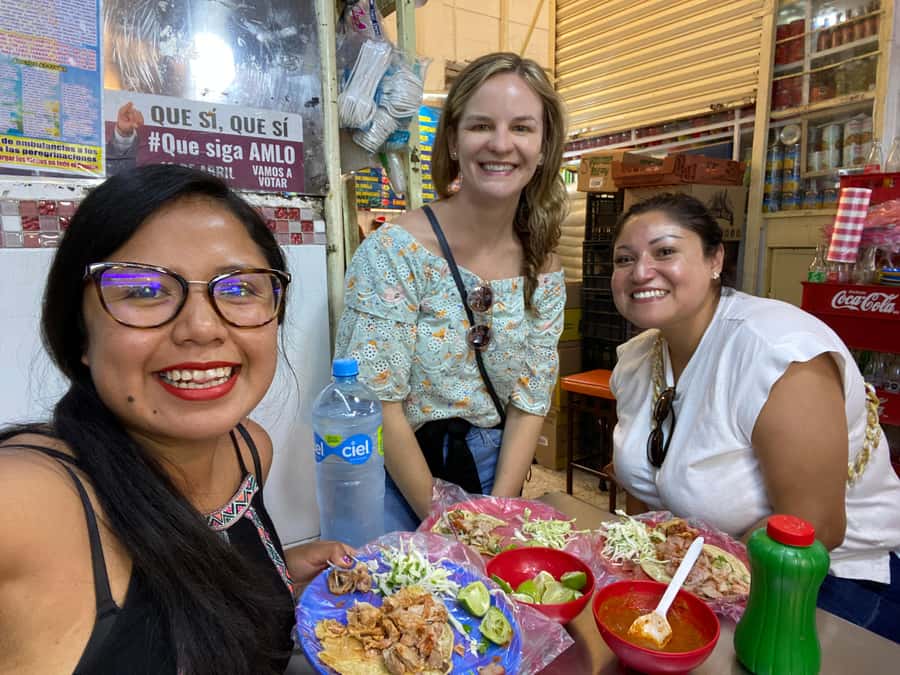 Xochimilco: Food and Trajinera Ride with Local Women - Market time with local women: where the day feels real