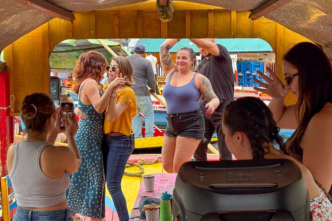 Xochimilco International boat party with open bar and tacos - Key things to know before you go