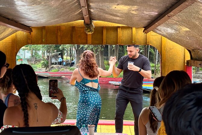 Xochimilco International boat party with open bar and tacos - Who this boat party suits (and who should skip it)
